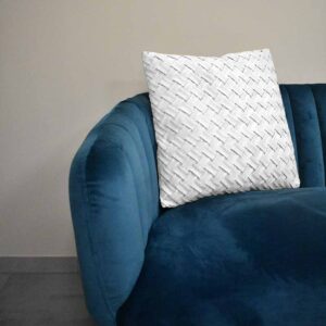 Cuscino Quadrato 45 x 45 Cm foderato in Velluto Bianco decoro Intrecciato con imbottitura Linea Top Mercury 26756