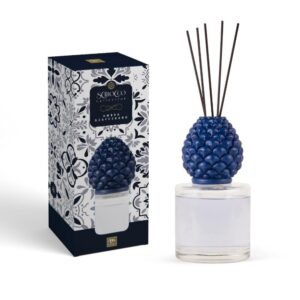 Diffusore di Essenza Pigna 500 ML Ambra & Zafferano con Bacchette in Cotone Mercury