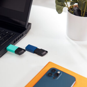 Kingston Technology DataTraveler 64GB USB3.2 Gen 1 Exodia M Nero Blu 13 12 80