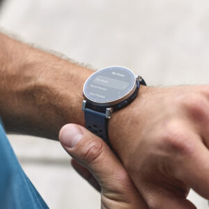 Amazfit Active 3 Premium W2558GL2N Smartwatch GPS 1.32" AMOLED Vetro Zaffiro 12gg NFC 5 ATM Blu 9 7 68